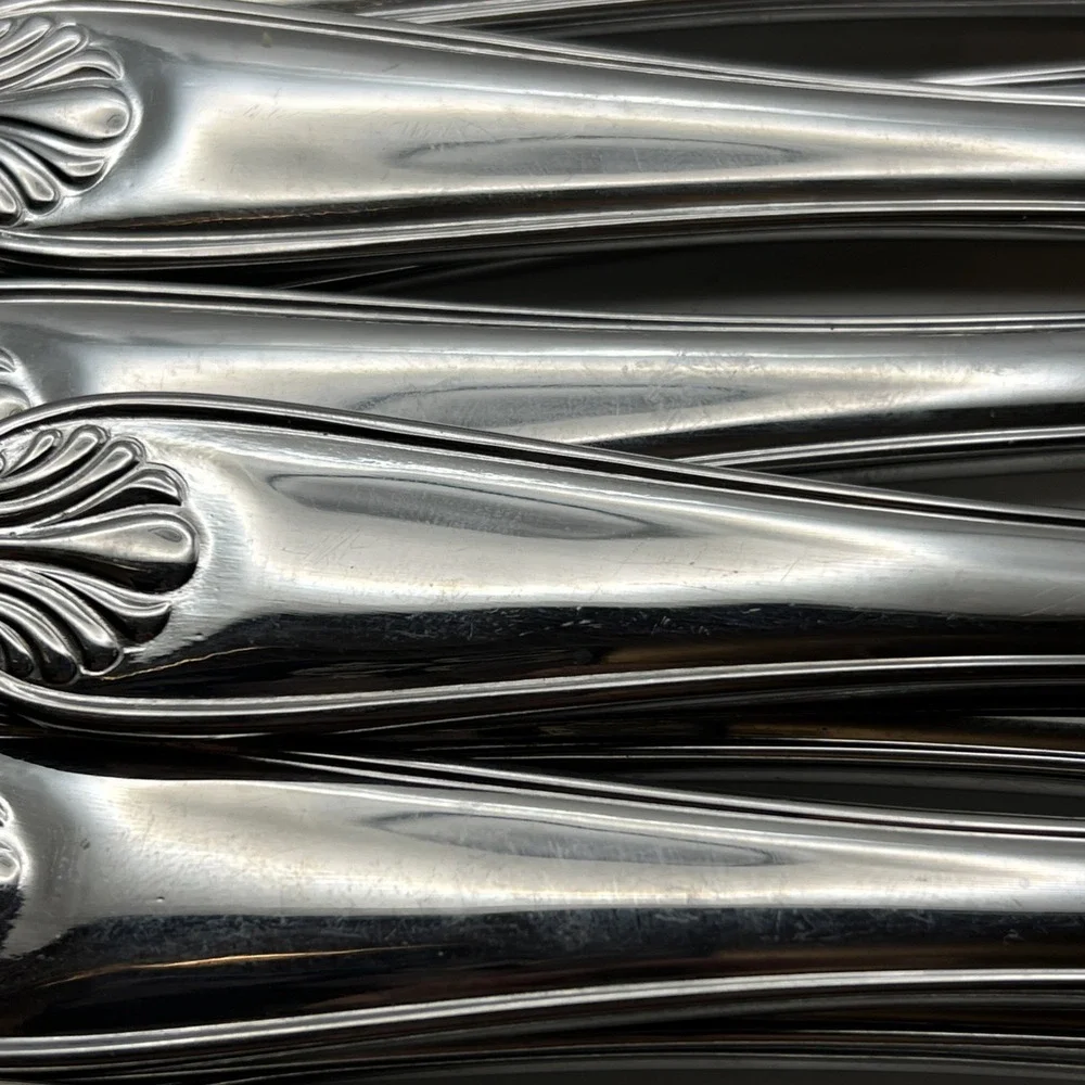 Towle Everyday London Shell Stainless Flatware 48 Pc Set Service for 12+11 Extra
